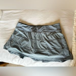 Lululemon skirt - size 12